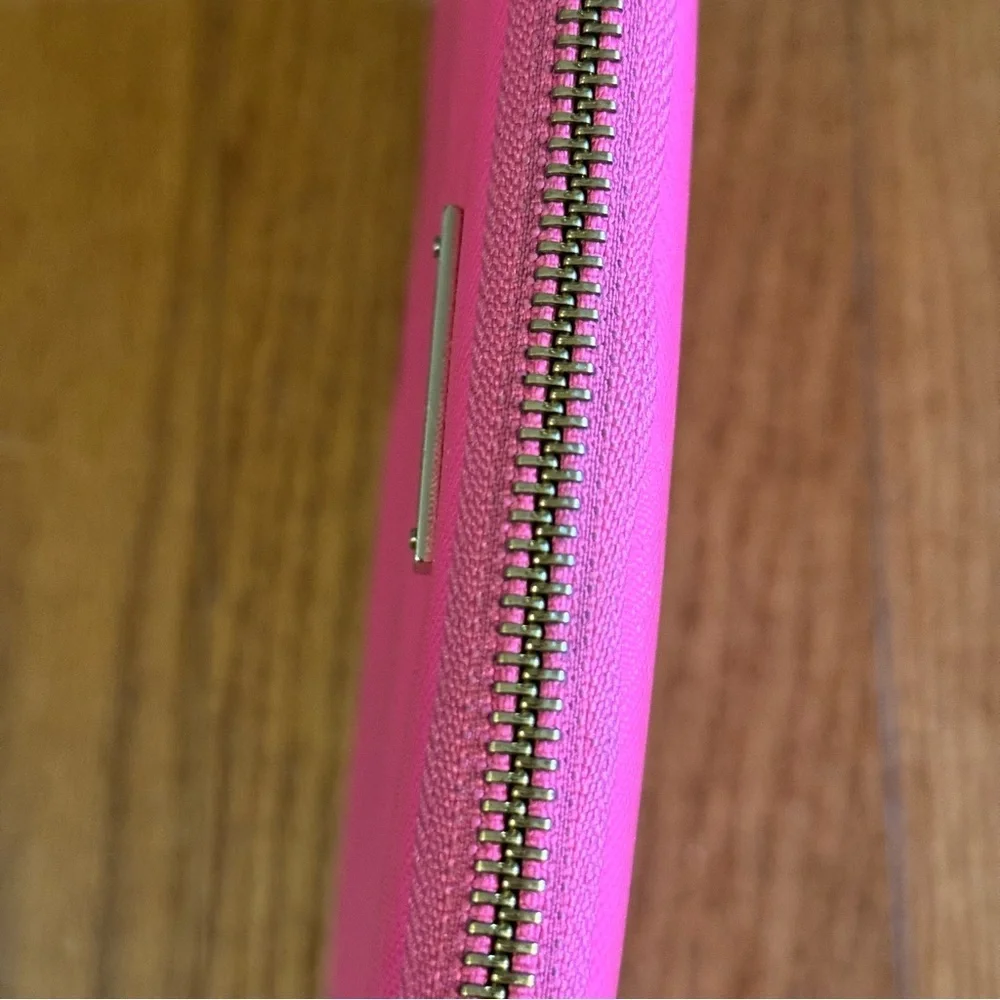 Kate Spade Pink Tablet Sleeve with Gold Zipper
